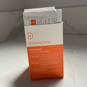 Unopened Dr Dennis Gross Daily Peel Pads